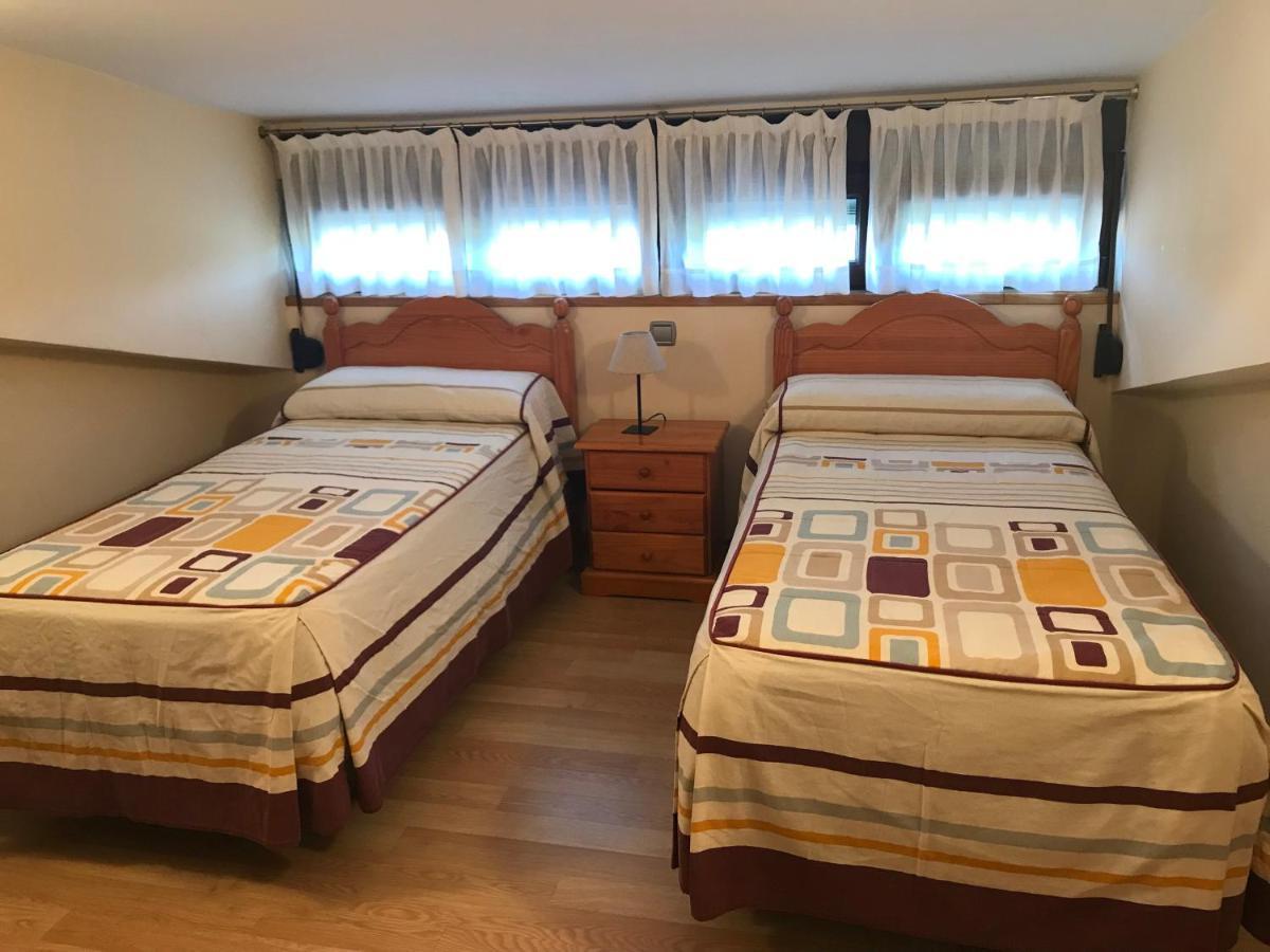 Residencial Santamaria Hotel Sancibrian Bagian luar foto