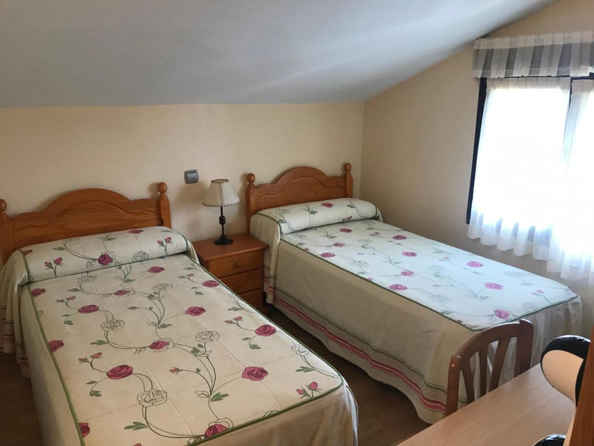 Residencial Santamaria Hotel Sancibrian Bagian luar foto