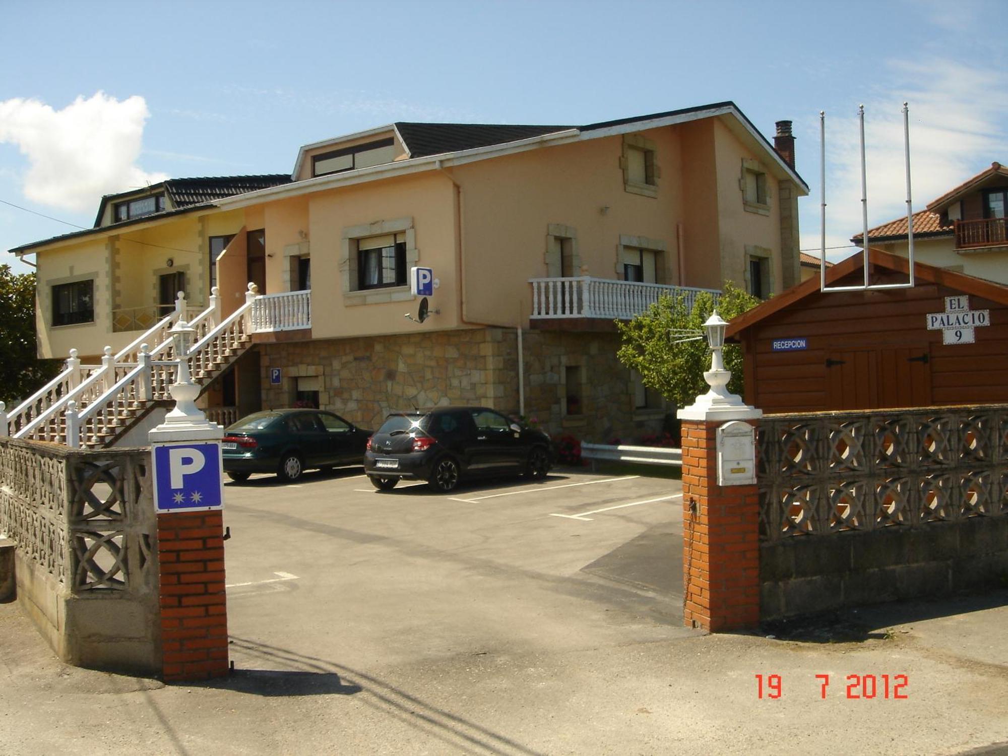 Residencial Santamaria Hotel Sancibrian Bagian luar foto